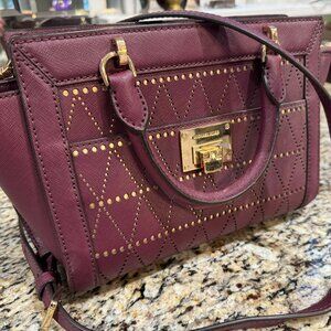 MICHAEL Michael Kors Women's TINA Sm Top Zip Messenger leather shoulder bag